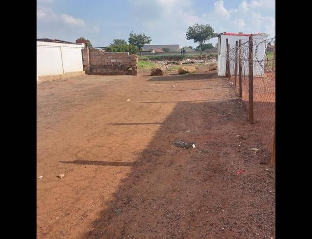 LAND FOR SALE IN TOKOZA